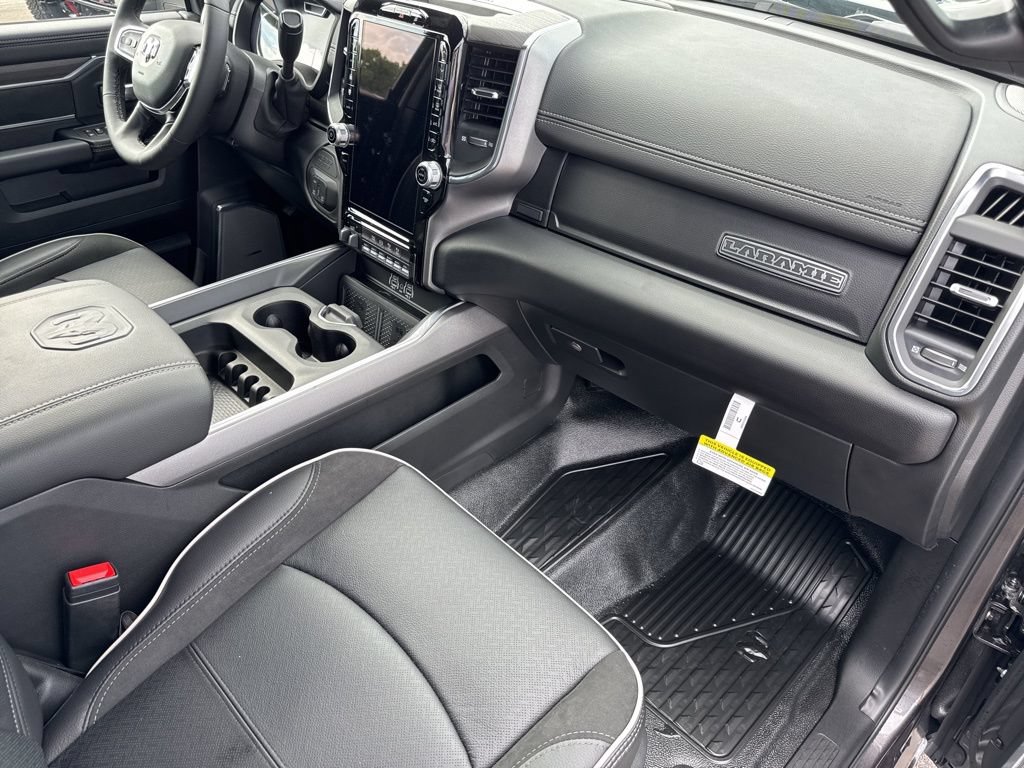 New 2026 RAM 3500 Big Horn w/ Laramie Trim Package AWD/4WD image 31
