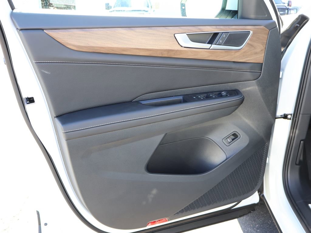 New 2026 Volkswagen Atlas SE image 24