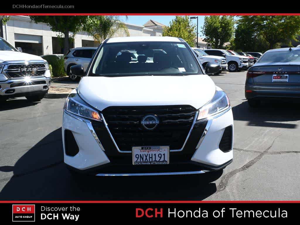 Used 2024 Nissan Kicks S FWD image 2