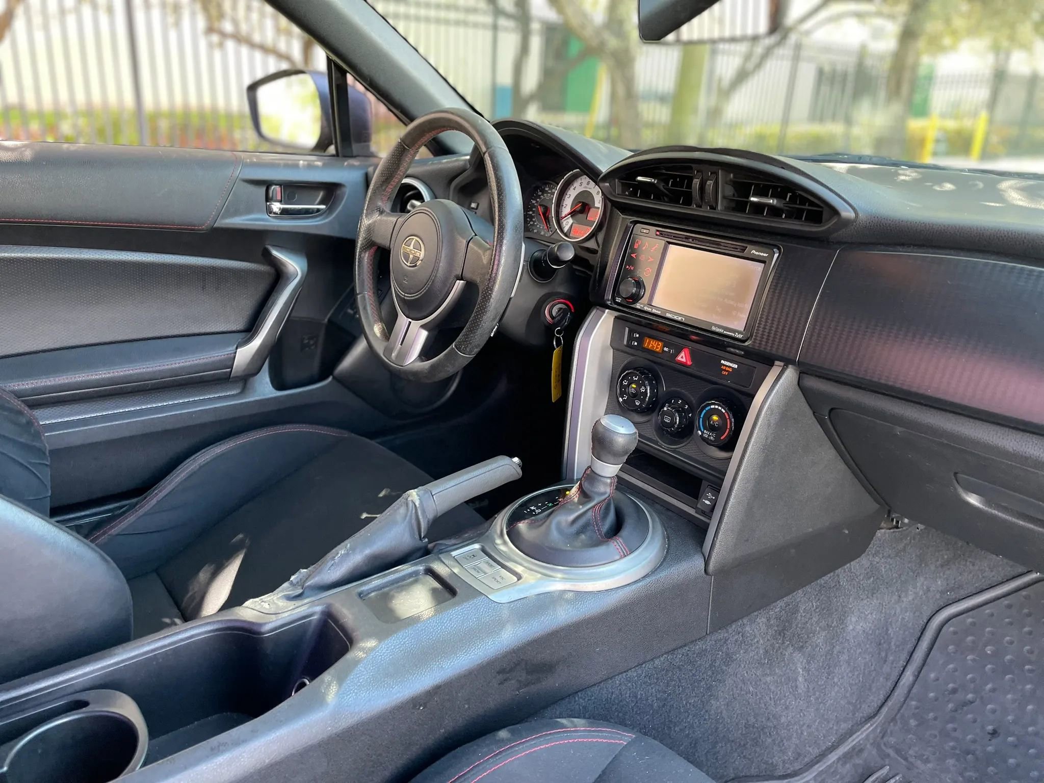 Used 2013 Scion FR-S image 20