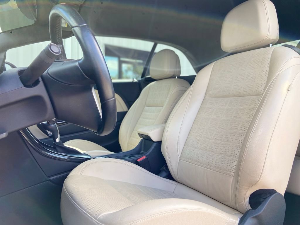 Used 2019 Buick Cascada Premium FWD image 23
