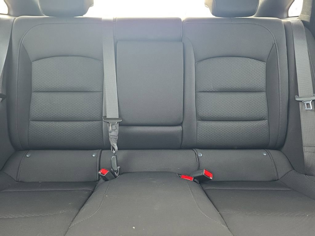 Used 2021 Chevrolet Malibu RS image 19