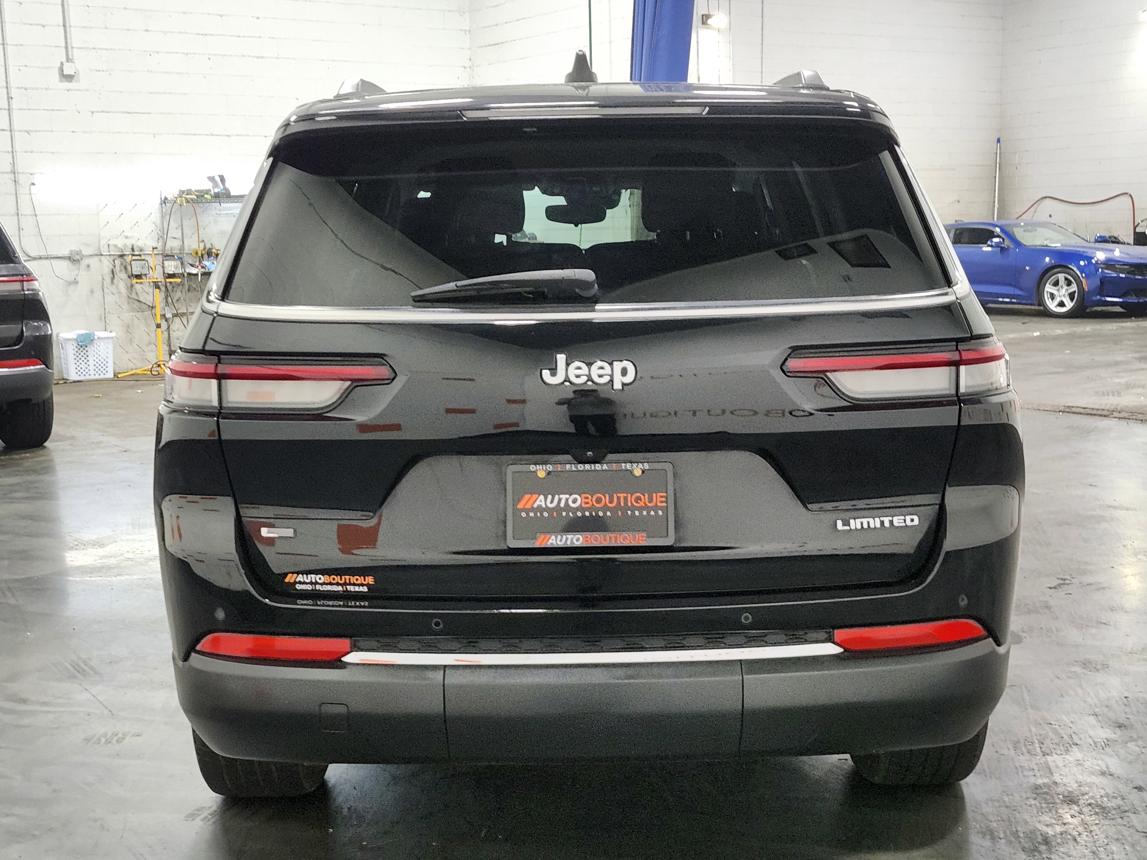 Used 2022 Jeep Grand Cherokee L Limited image 9