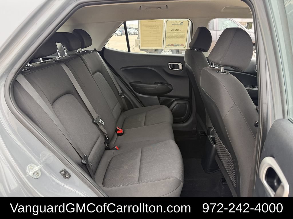 Used 2021 Hyundai Venue SE w/ Cargo Package FWD image 30