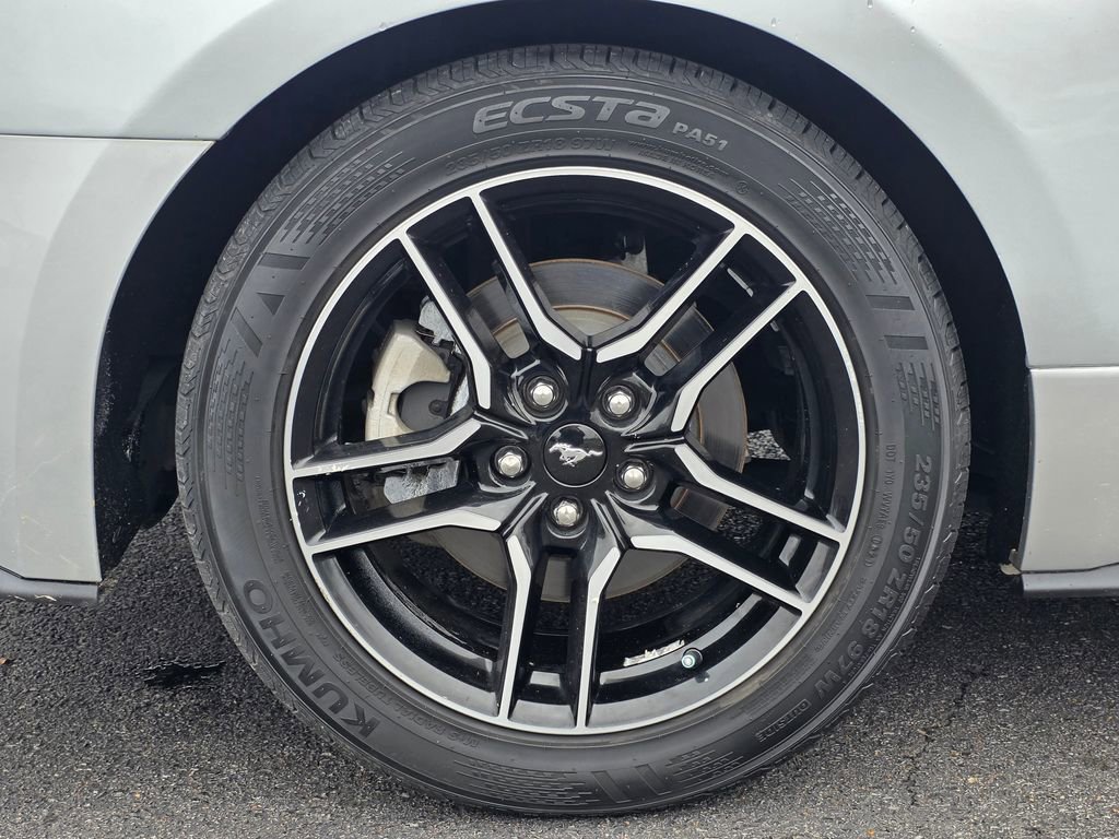 Used 2019 Ford Mustang Premium image 35