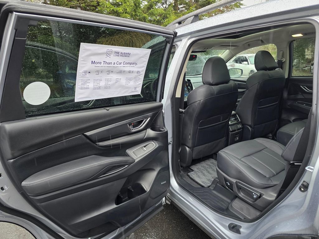 New 2026 Subaru Ascent Limited image 8