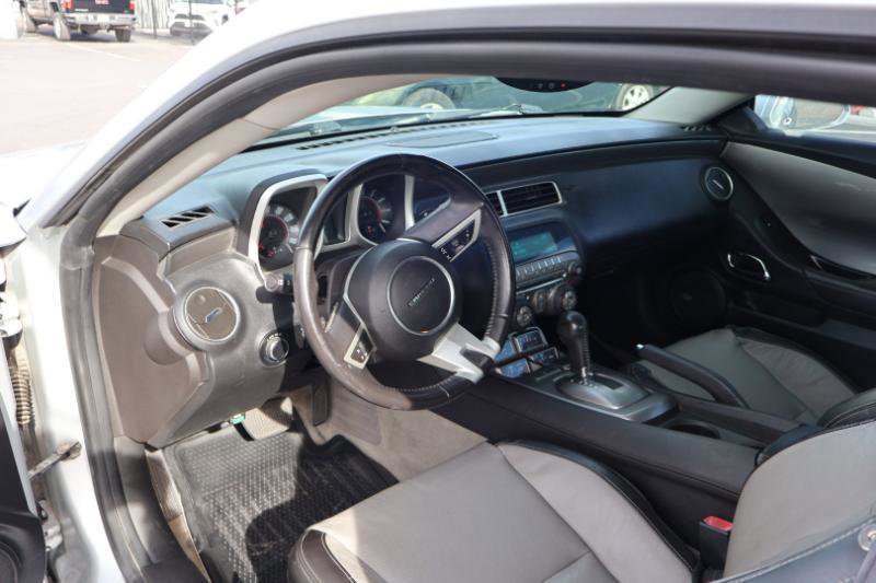 Used 2010 Chevrolet Camaro LT w/ LPO, Ground Effects Package RWD image 13