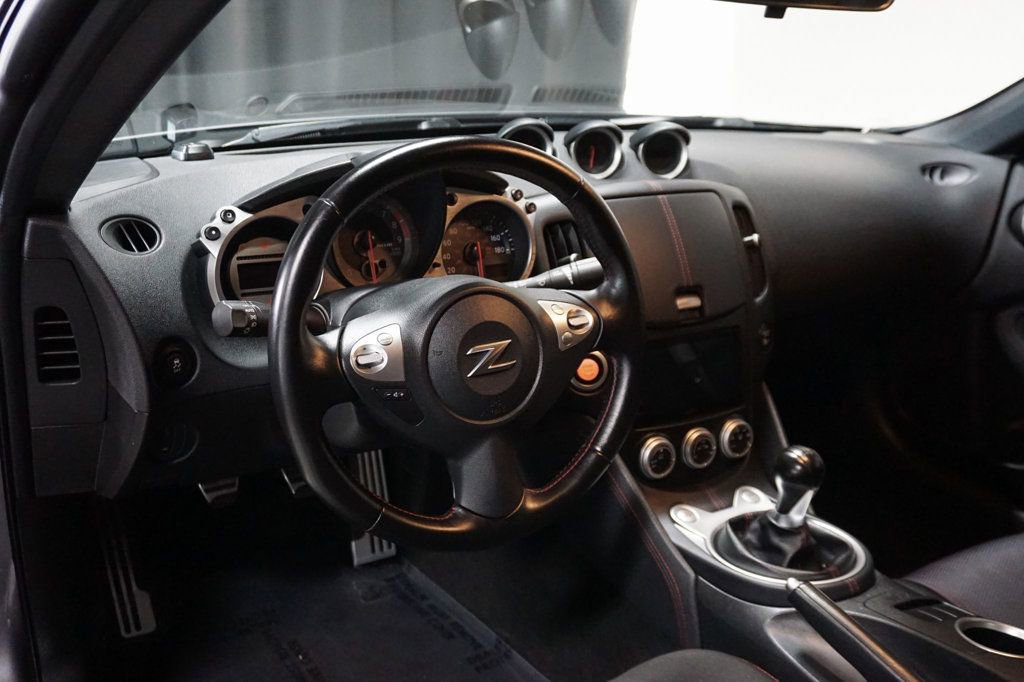 Used 2012 Nissan 370Z NISMO image 10