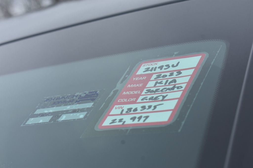 Used 2023 Kia Sorento LX FWD image 35