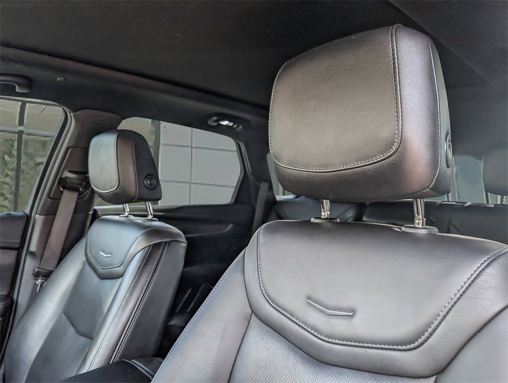 Used 2022 Cadillac XT5 Sportv w/ LPO, ONYX Package image 10