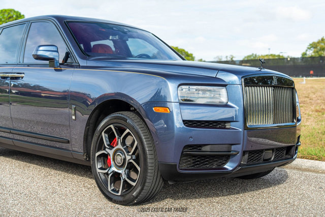 Used 2023 Rolls-Royce Cullinan Black Badge w/ Leather Finishing Pack image 63