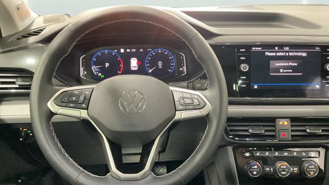Used 2024 Volkswagen Taos SEL AWD/4WD image 27