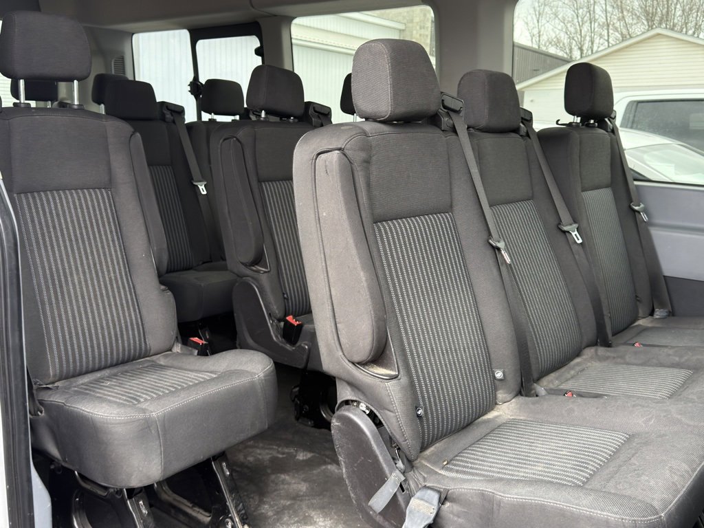 Used 2017 Ford Transit 350 XLT image 10
