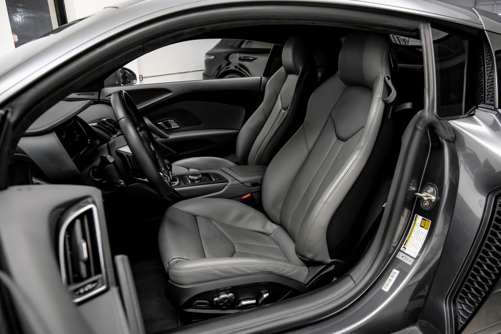 Used 2018 Audi R8 V10 AWD/4WD image 39