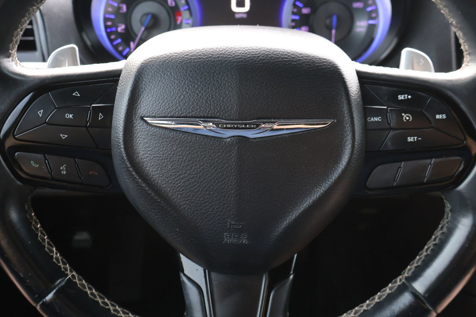 Used 2018 Chrysler 300 S RWD image 22