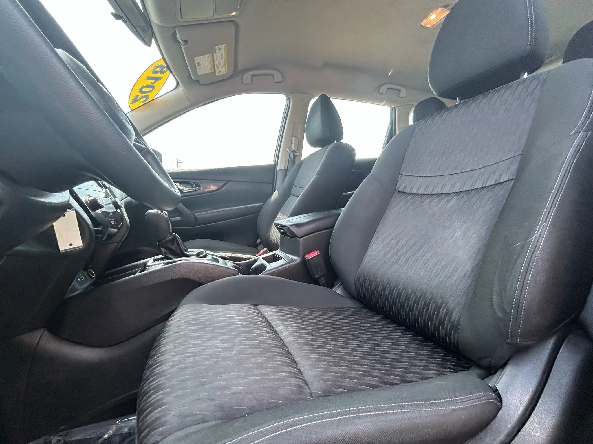 Used 2018 Nissan Rogue S image 10