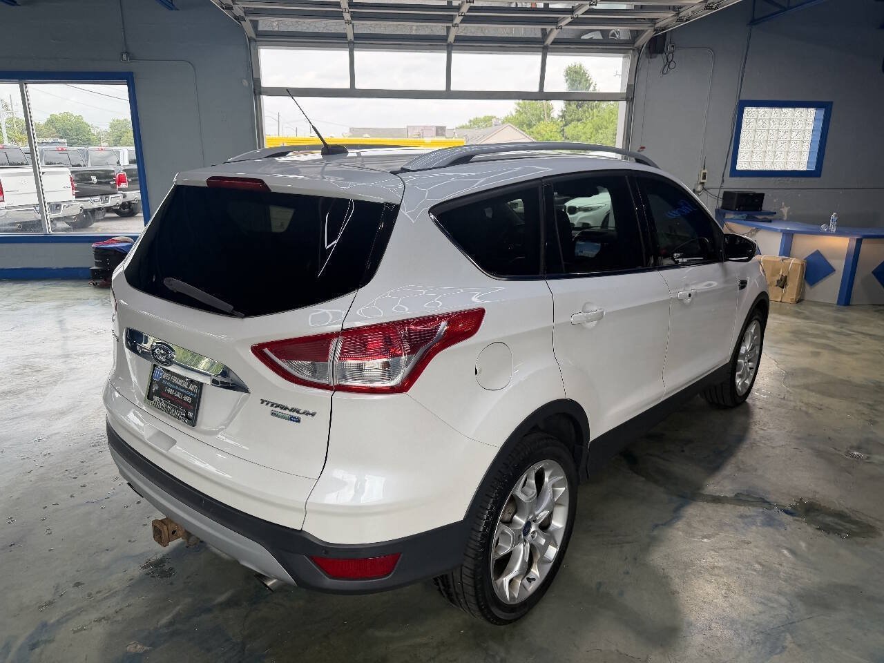 Used 2016 Ford Escape Titanium w/ Canadian Touring Package AWD/4WD image 7