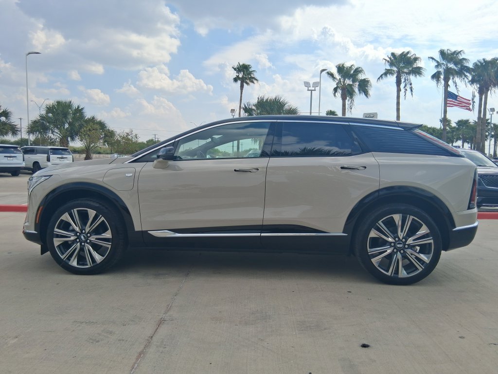 New 2027 Cadillac Optiq Premium Luxury RWD image 3