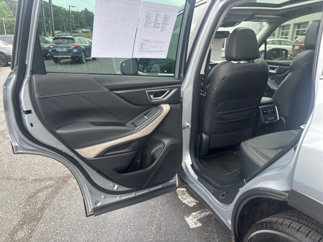 Certified 2024 Subaru Forester Limited w/ Convenience Package AWD/4WD image 32