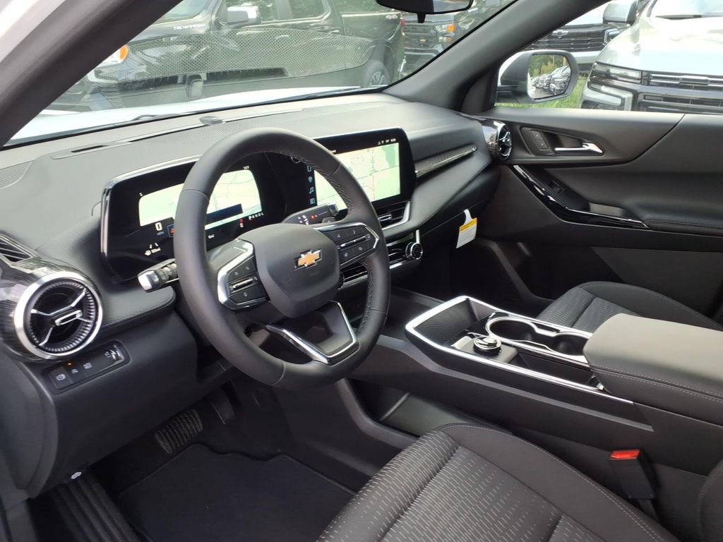 New 2027 Chevrolet Equinox LT FWD image 12
