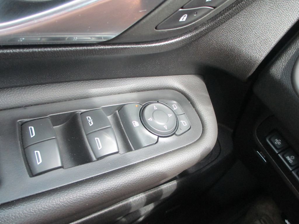 Used 2023 GMC Terrain AT4 w/ Infotainment Package II AWD/4WD image 26