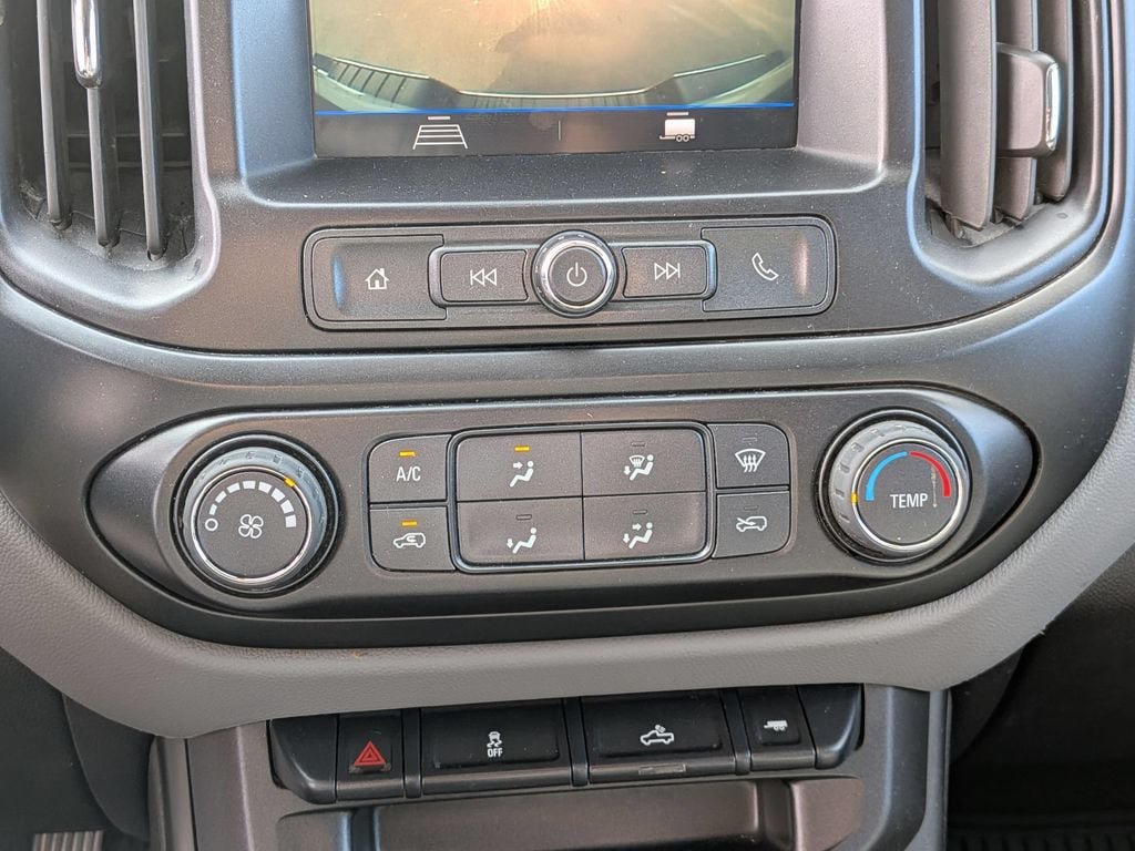 Used 2022 Chevrolet Colorado W/T AWD/4WD image 19