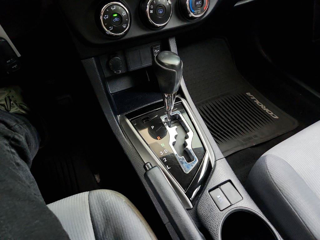 Used 2014 Toyota Corolla L FWD image 17