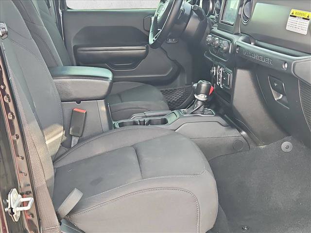 Used 2020 Jeep Wrangler Unlimited Sport S AWD/4WD image 19
