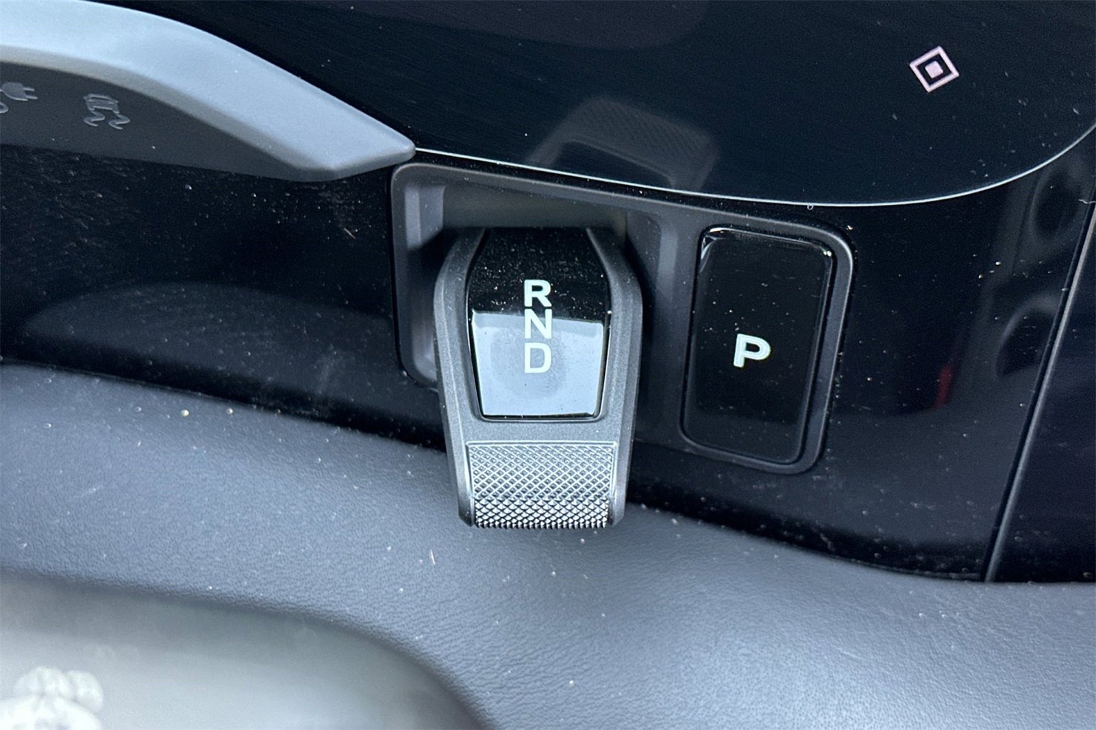 New 2025 Porsche Taycan image 22