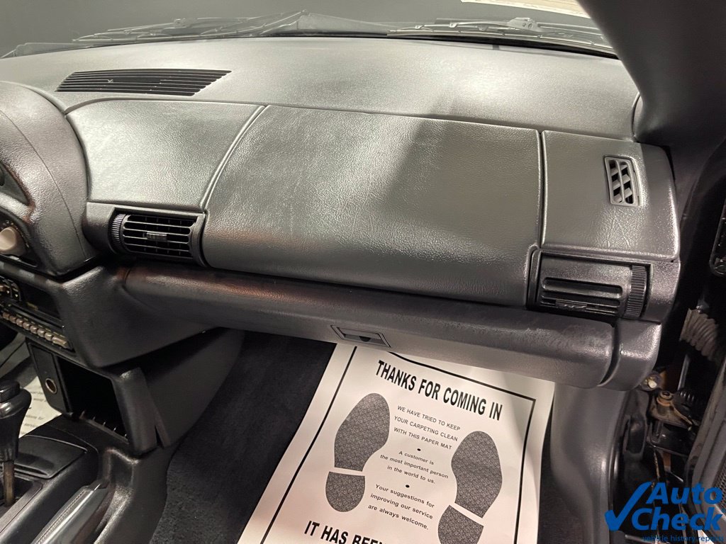 Used 1993 Chevrolet Camaro Z28 RWD image 37