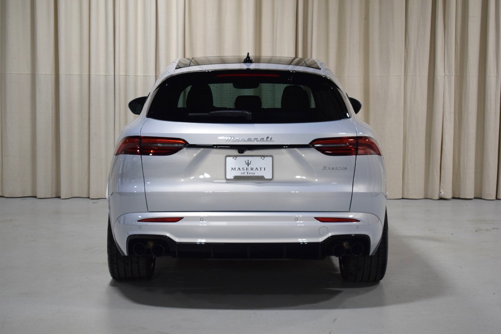 New 2025 Maserati Grecale Modena image 12