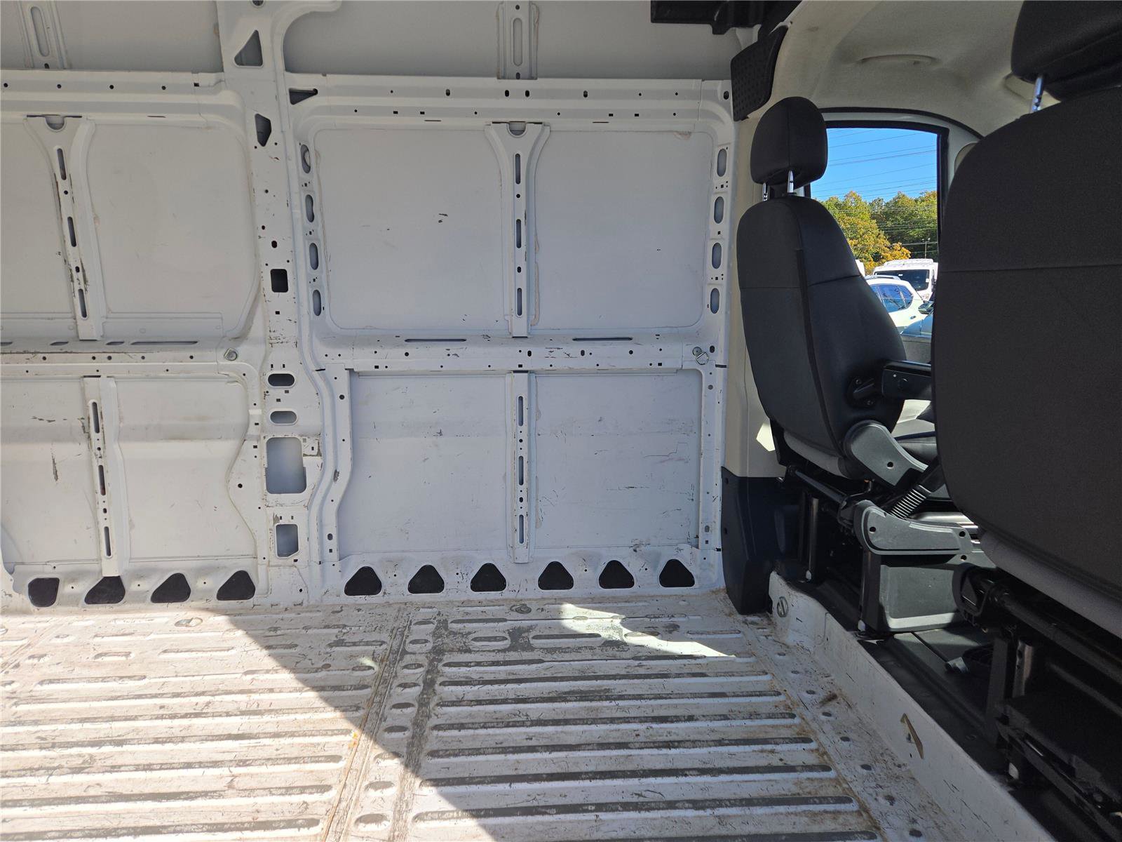 Used 2020 RAM ProMaster 2500 image 11