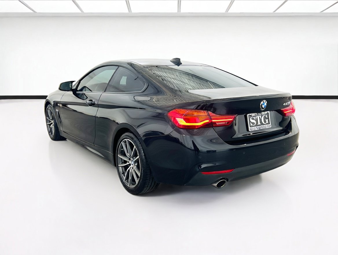 Used 2022 BMW 430i Coupe w/ Convenience Package RWD image 4