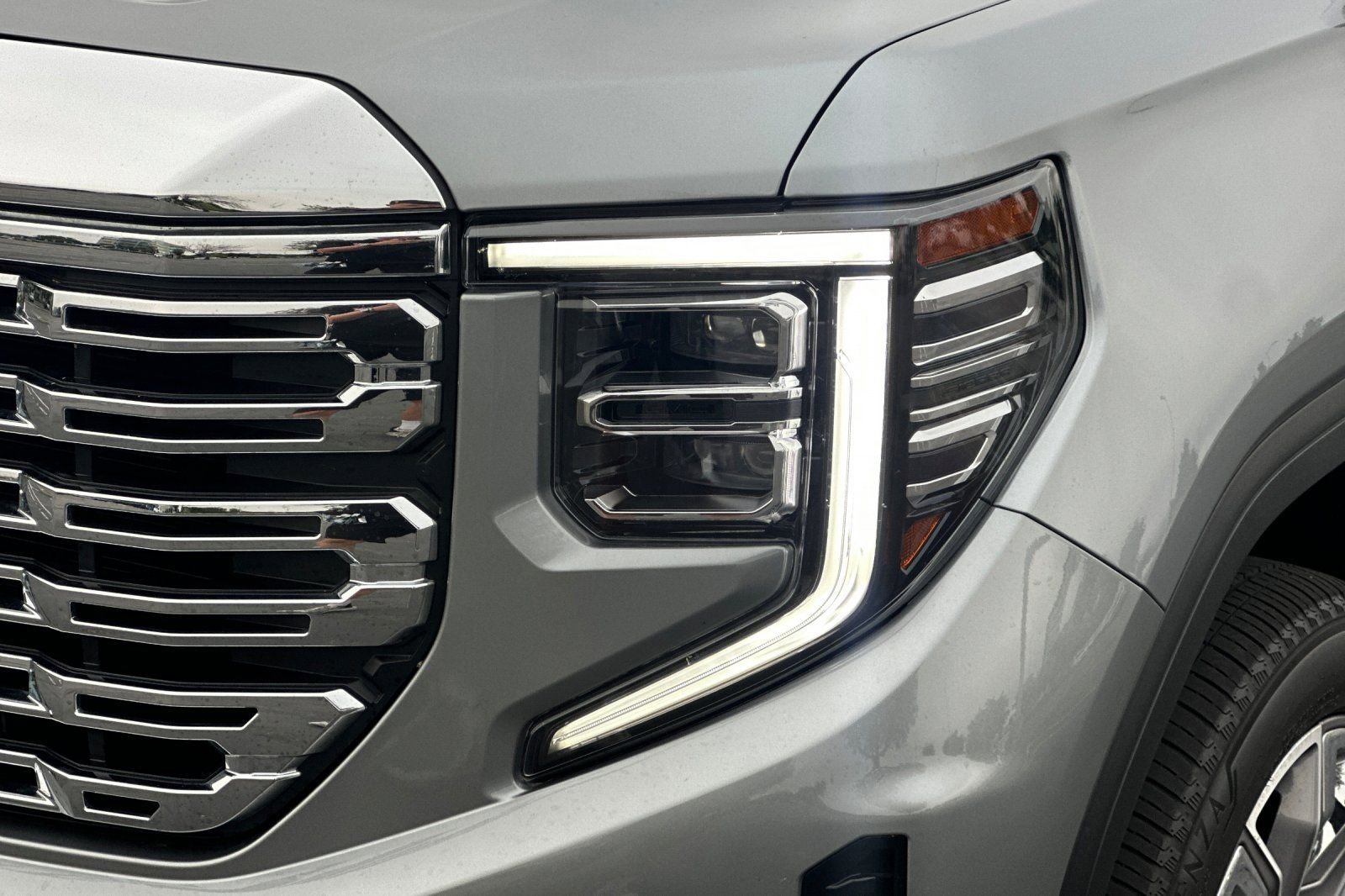 Used 2024 GMC Sierra 1500 Denali AWD/4WD image 52