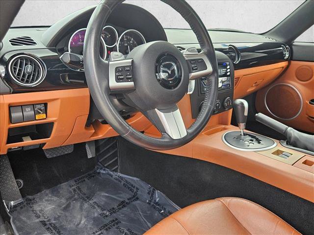Used 2006 MAZDA MX-5 Miata Grand Touring w/ Premium Pkg image 12