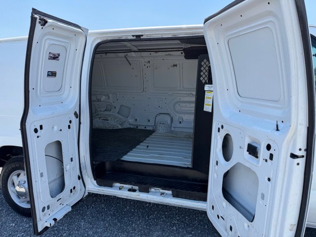 Used 2013 Ford E-150 and Econoline 150 w/ Commercial Cargo Van Pkg image 13