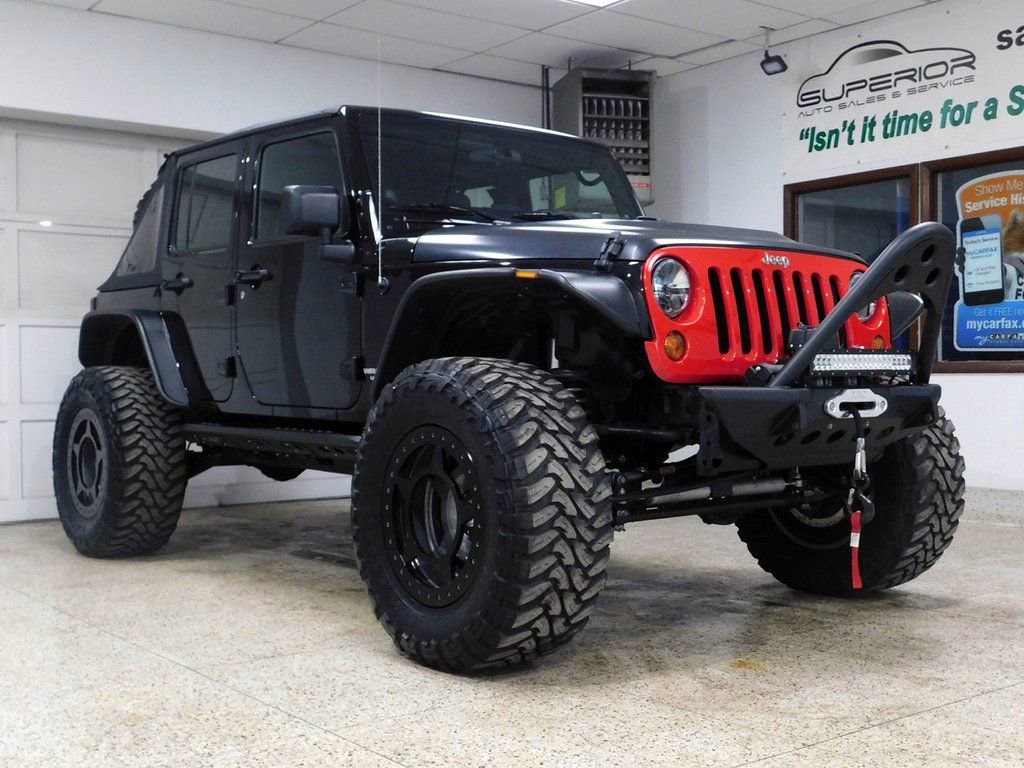 Used 2012 Jeep Wrangler Unlimited Sport image 3
