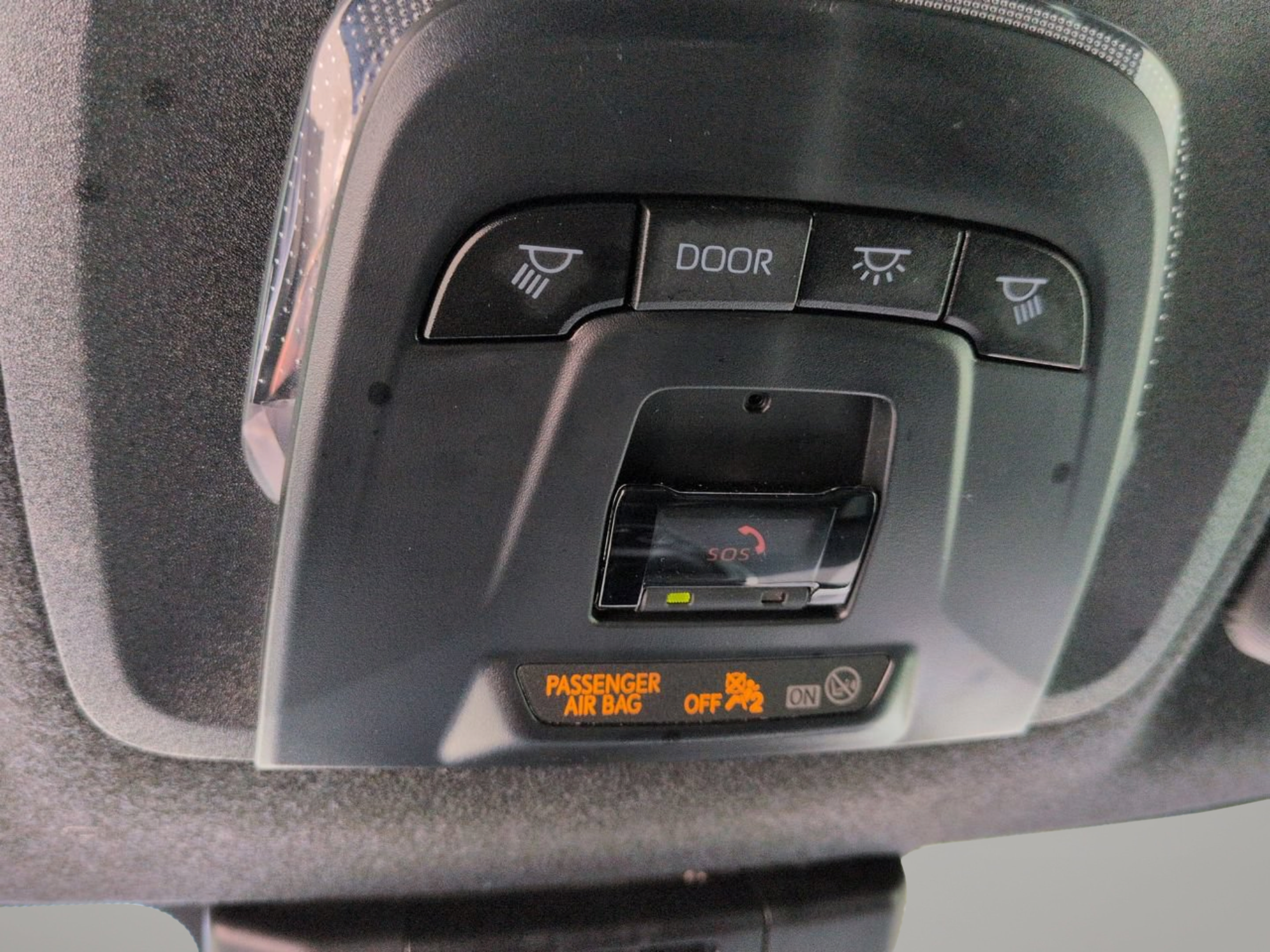 Used 2025 Toyota Corolla SE FWD image 22