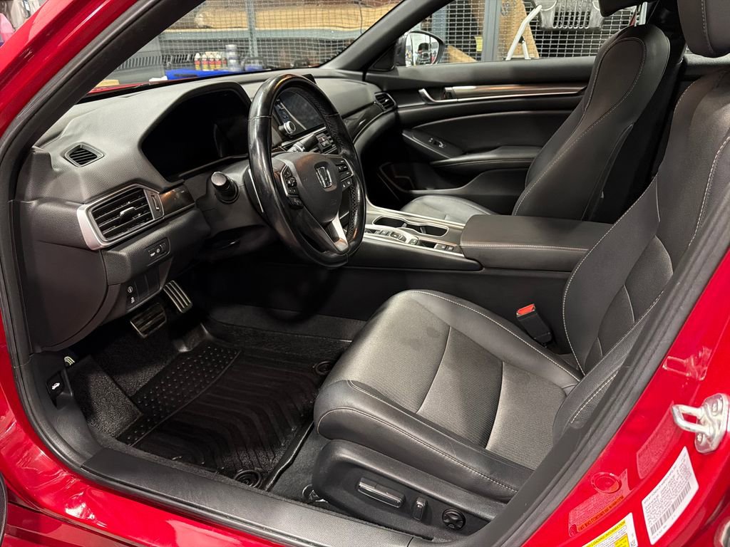 Used 2021 Honda Accord Sport image 4