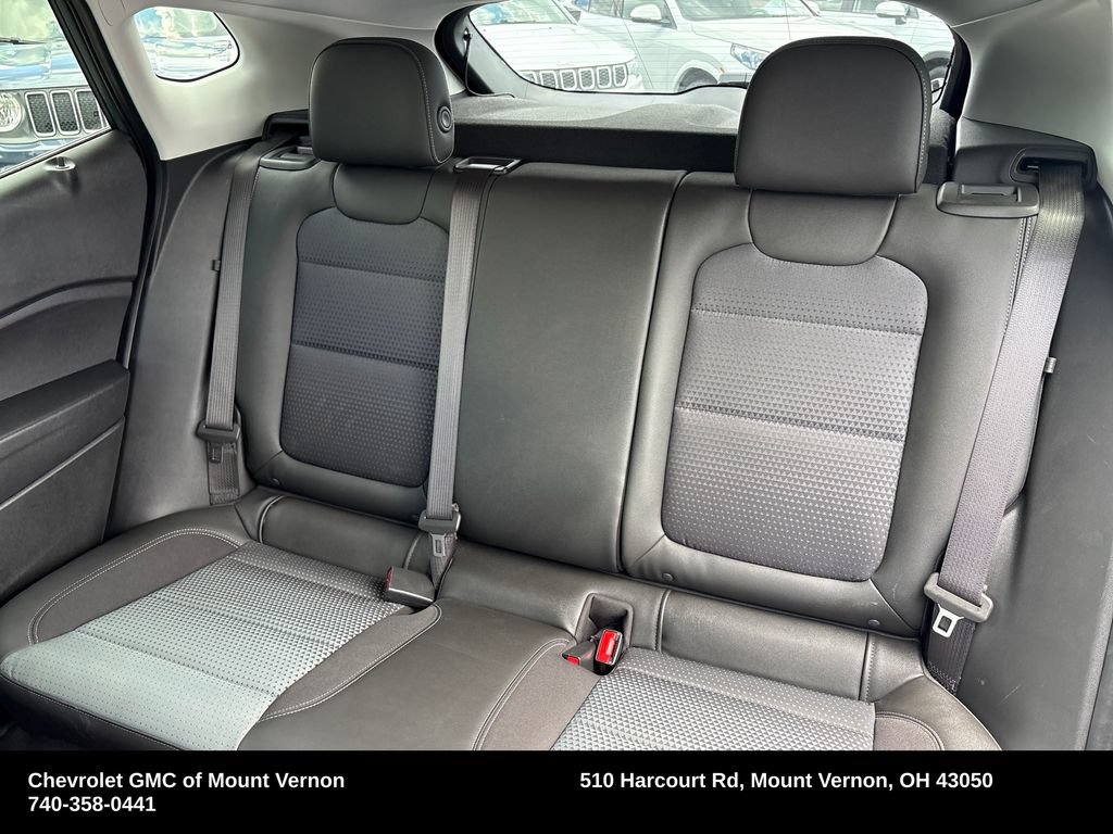 Used 2026 Chevrolet Trax LT FWD image 25