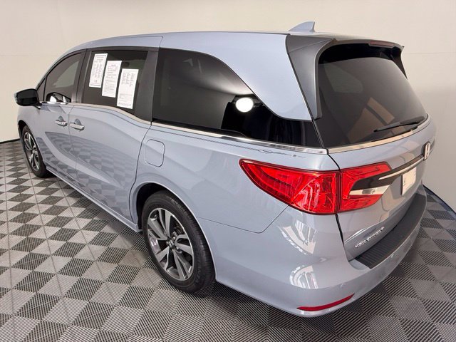 Used 2024 Honda Odyssey Touring image 4