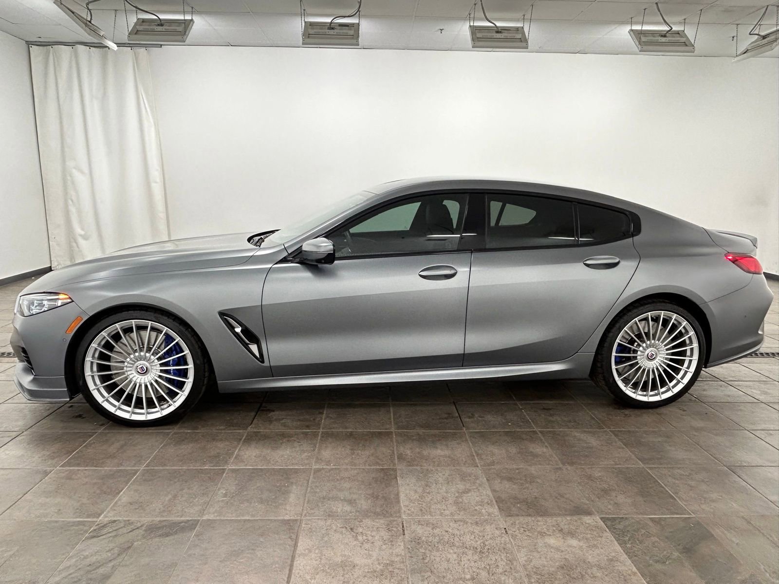 Used 2023 BMW ALPINA B8 xDrive Gran Coupe image 3