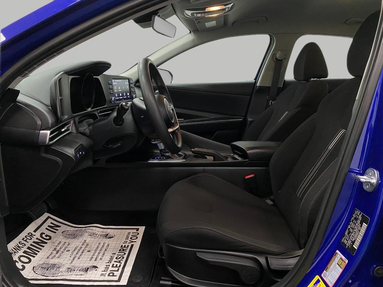 Certified 2023 Hyundai Elantra SEL w/ Preferred Accessory Package image 29