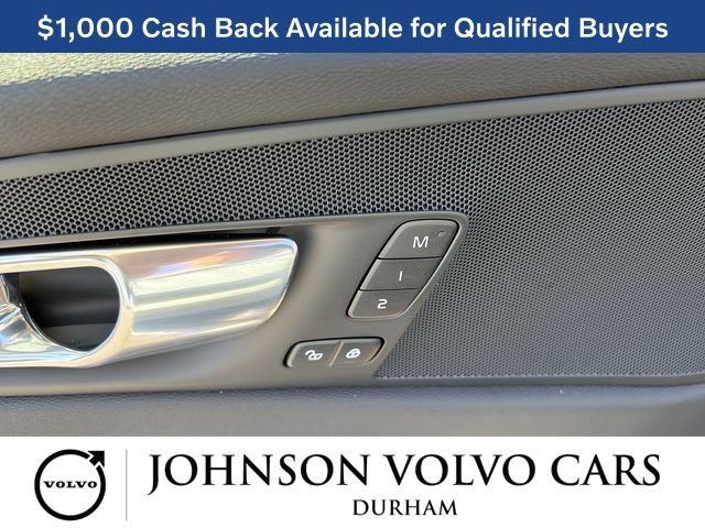 New 2026 Volvo XC60 B5 Plus w/ Protection Package Premier AWD/4WD image 14