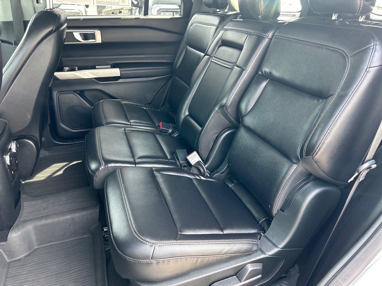 Certified 2020 Ford Explorer XLT w/ Equipment Group 202A AWD/4WD image 11