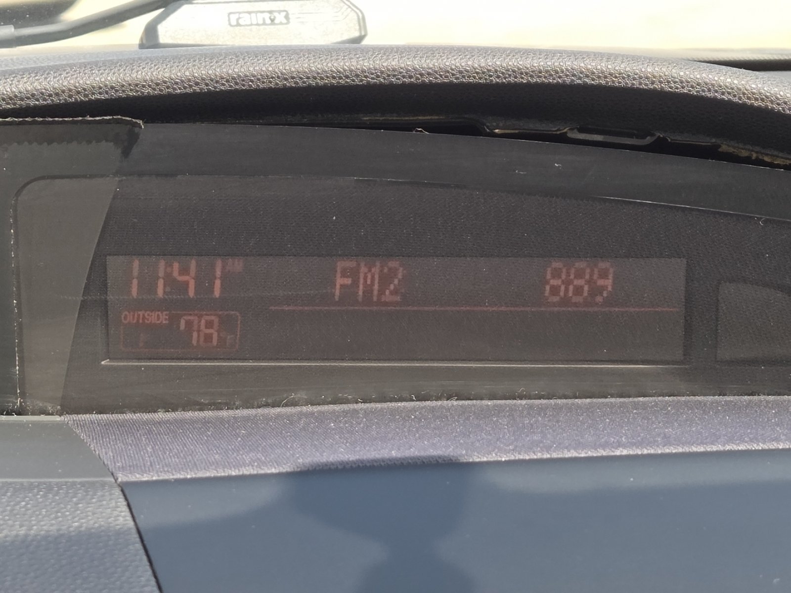 Used 2011 MAZDA MAZDA3 i Touring FWD image 25