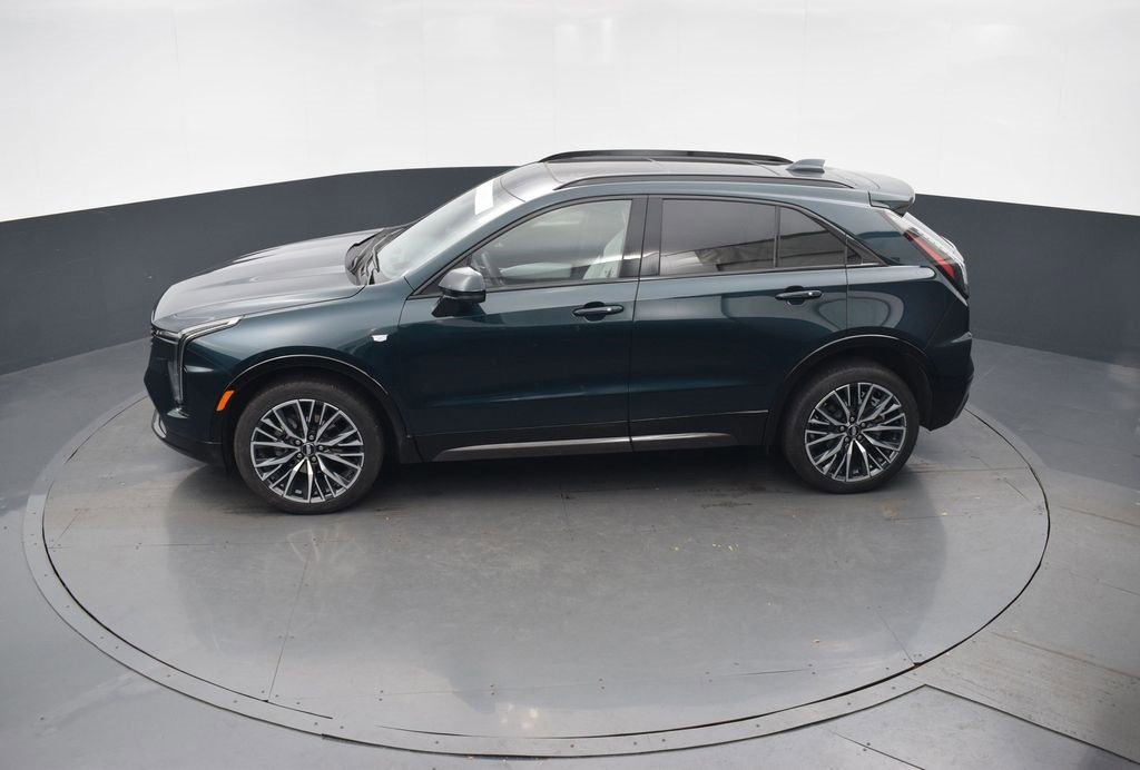 Certified 2025 Cadillac XT4 Sport image 43