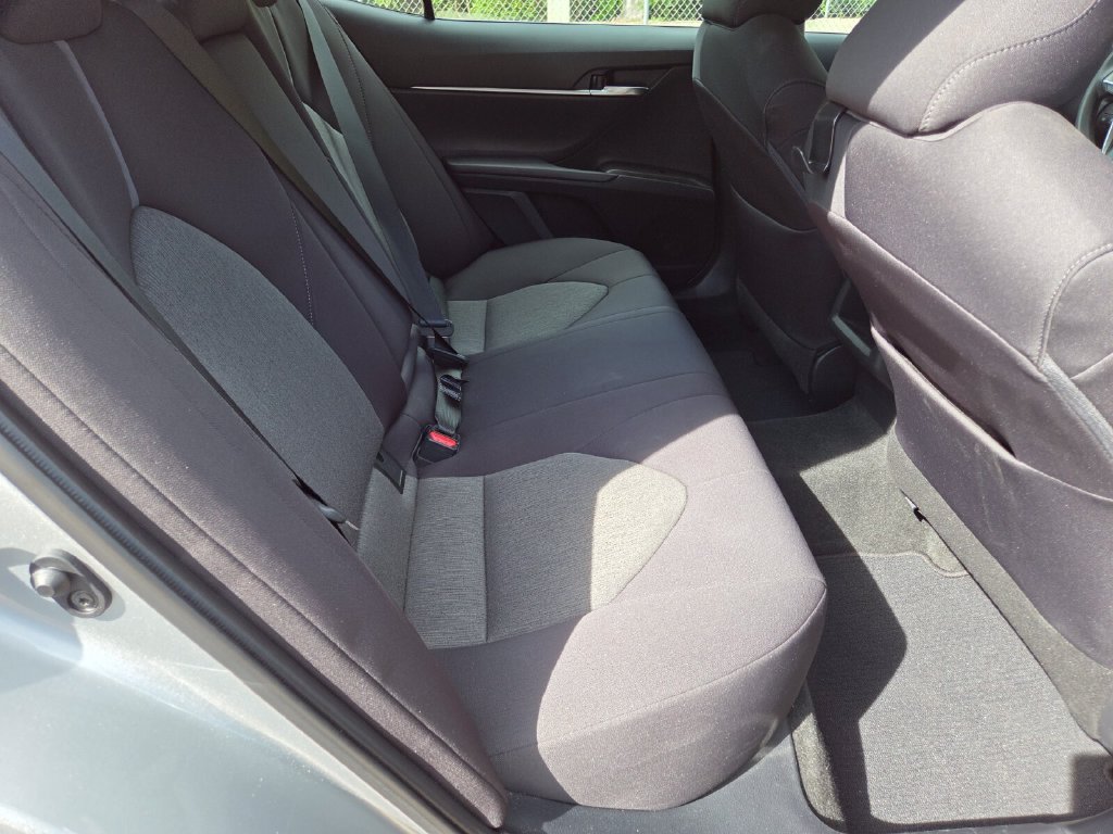 Certified 2021 Toyota Camry LE FWD image 17