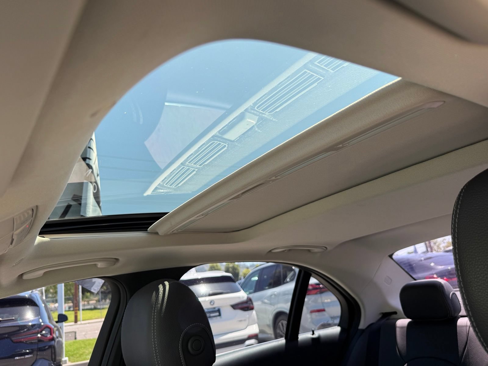 Used 2019 Mercedes-Benz C 300 Sedan w/ Premium Package image 29