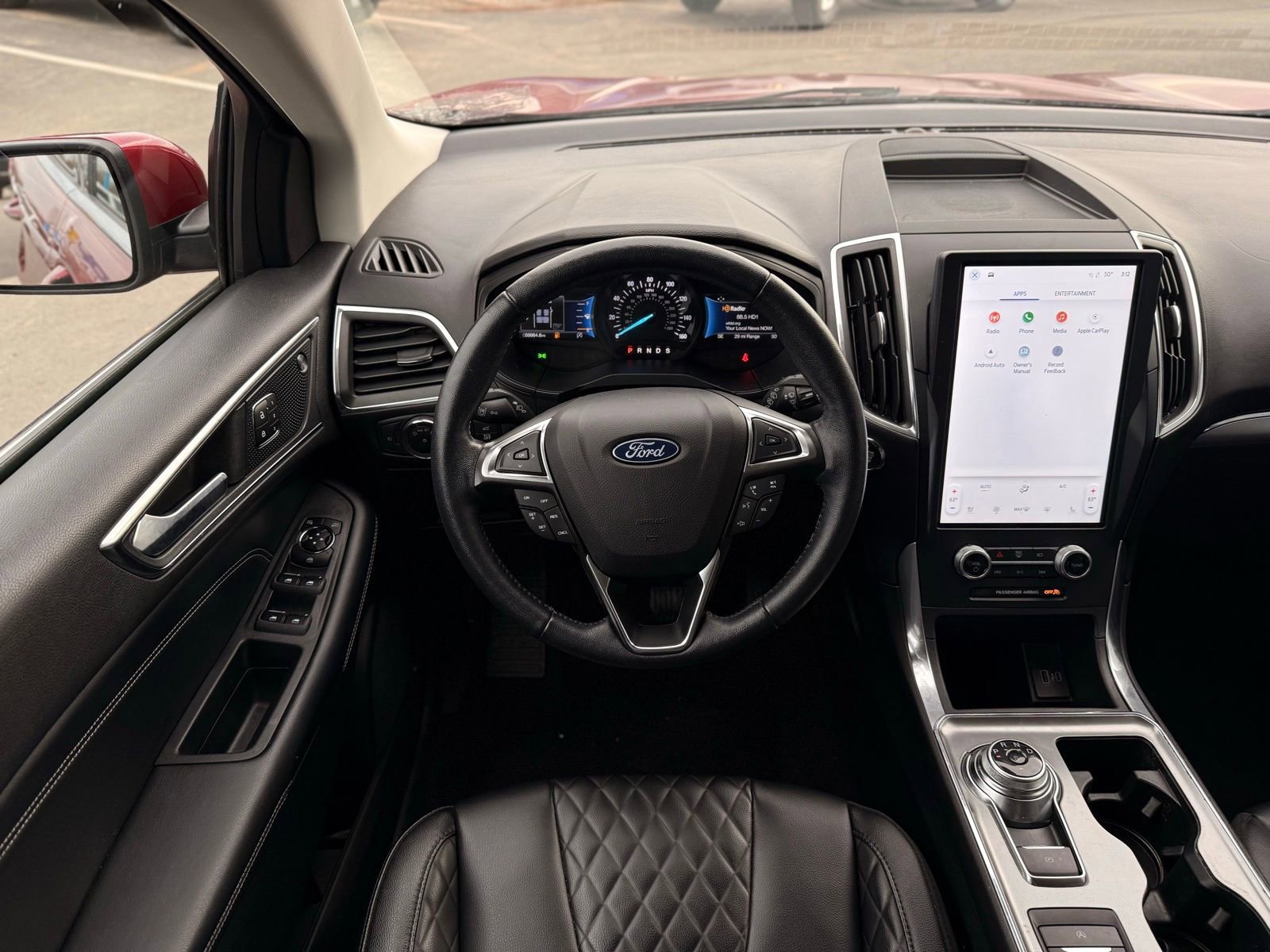 Used 2023 Ford Edge Titanium image 28